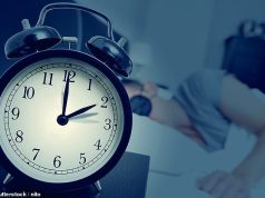 वैज्ञानिकों का कहना है कि डेलाइट सेविंग टाइम की चेतावनी, घड़ी बदलने से आप कई महीनों तक बीमार रह सकते हैं