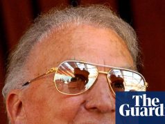 ऑस्ट्रेलियाई टॉकबैक रेडियो स्टार जॉन लॉज़ का 90 वर्ष की आयु में निधन | ऑस्ट्रेलियाई मीडिया