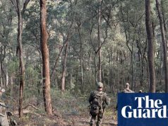 विक्टोरिया पुलिस ने डेजी फ्रीमैन के पोरेपुंका बुशलैंड में भागने के एक घंटे बाद एक ही गोली की आवाज सुनी पोरेपुंका शूटिंग