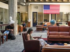 जेफ यास ने ऑस्टिन विश्वविद्यालय को 100 मिलियन डॉलर का दान दिया