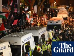 एस्टन विला और मकाबी तेल अवीव के बीच मैच के बाहर विरोध प्रदर्शन के दौरान छह गिरफ्तार | एस्टन विला