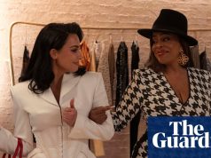 किम कार्दशियन शो ऑल’ज़ फेयर के निर्देशक ने तीखी समीक्षाओं पर प्रतिक्रिया दी: ‘उम्मीद है राय बदल जाएगी’ | अमेरिकी टेलीविजन