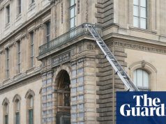 लौवर डकैती में दो और संदिग्धों पर आरोप लगाए गए, कुल मिलाकर चार | पेरिस