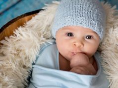 इस वर्ष 10 क्लासिक शिशु नाम वापसी कर रहे हैं