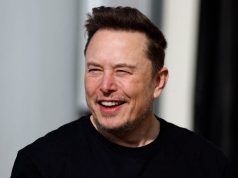 टेस्ला शेयरधारक बैठक अपडेट: एलोन मस्क का वेतन पैकेज लाइन पर