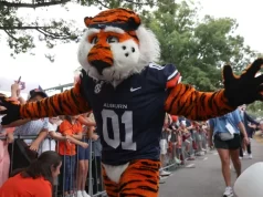 ऑबर्न में ह्यू फ़्रीज़ के संभावित प्रतिस्थापन के रूप में देखने लायक 5 नाम