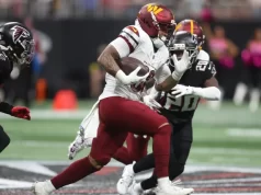 कमांडरों ने क्रिस रोड्रिग्ज का एक बड़ा निर्णय लिया जो जैकरी क्रोस्की-मेरिट को नुकसान पहुंचा सकता है