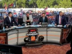 इस सप्ताह ‘कॉलेज गेमडे’ कहाँ है? ईएसपीएन पर सप्ताह 11 के लिए स्थान, कार्यक्रम, अतिथि चयनकर्ता