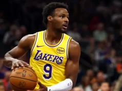 ब्रॉनी जेम्स ने हाइलाइट डंक के साथ समान तुलना की है