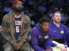 लेकर्स के लेब्रोन जेम्स को प्रतीक्षित वापसी से पहले कॉलिन काउहर्ड से डरावनी चेतावनी मिली