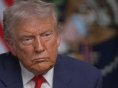 ट्रम्प का कहना है कि आईसीई छापे “बहुत दूर तक नहीं गए”