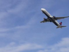 एफएए के आदेश का पालन करने के लिए एयरलाइंस द्वारा उड़ानें रद्द करने से यात्रियों में निराशा बढ़ गई है