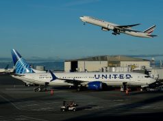 शनिवार को देश भर में 700 से अधिक उड़ानें रद्द कर दी गईं