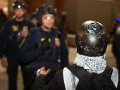 न्यायाधीश ने ट्रम्प प्रशासन को पोर्टलैंड में नेशनल गार्ड सैनिकों को तैनात करने से स्थायी रूप से रोक दिया