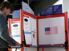 यहां बताया गया है कि सीबीएस न्यूज के एग्जिट पोल ने हमें 2025 के चुनावों के बारे में क्या बताया है