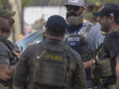 संघीय एजेंटों ने रोस्को विलेज में शिकागो प्रीस्कूल और डेकेयर में शिक्षक को हिरासत में लिया